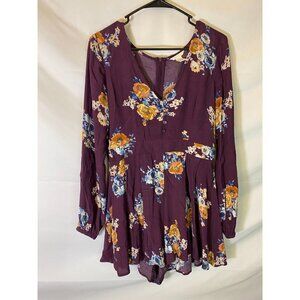 FOREVER 21 WOMENS JUNIORS SIZE MEDIUM M ROMPER SHORTS JUMPER PURPLE FLORAL